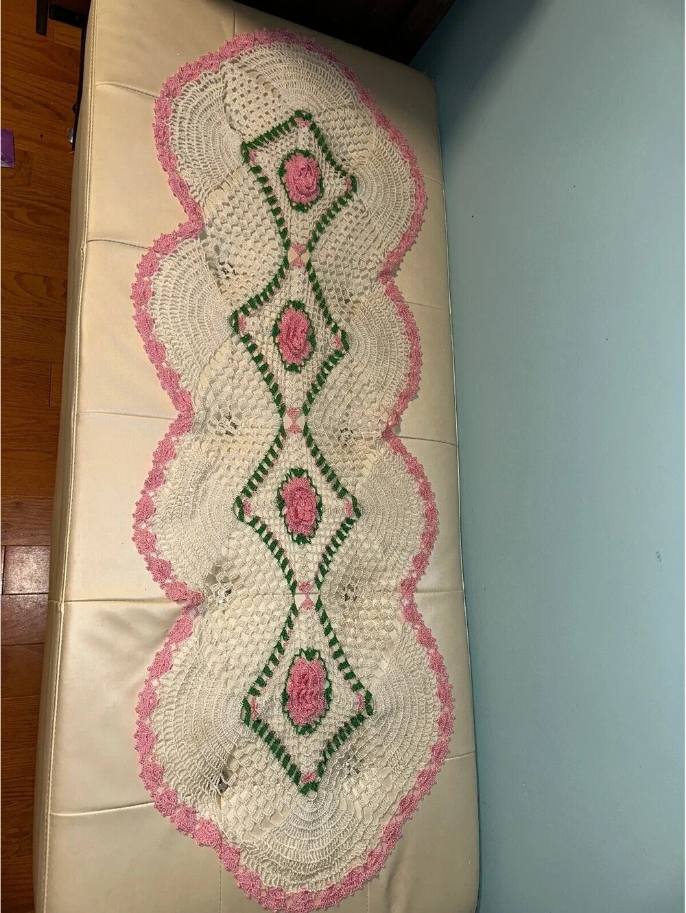 Vintage Handmade Doilie Runner Placemats Pink Roses Set of 5